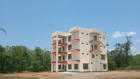 जलुकी और पेरेन डिस्ट्रिक्ट IN में टूरिस्ट लॉज का कंस्ट्रक्शन